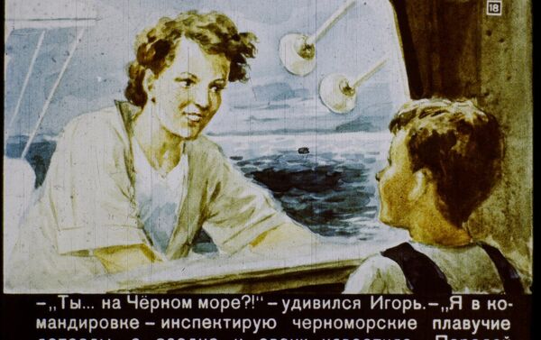Igor ouviu a voz da mamãe e se lançou ao escritório, a mãe estava na tela do televideofone - Sputnik Brasil