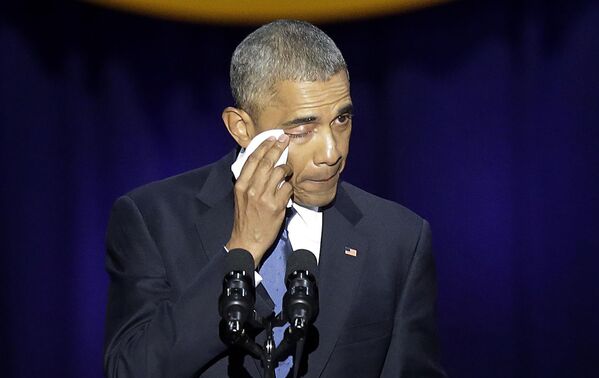 Overdose de emoção: Obama se despede da 'América' - Sputnik Brasil