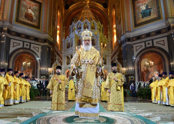 Patriarca Kirill na missa natalina na Catedral de Cristo Salvador em Moscou - Sputnik Brasil