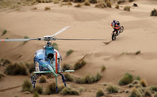 A 7ª etapa de Rally Dakar na Bolívia - Sputnik Brasil
