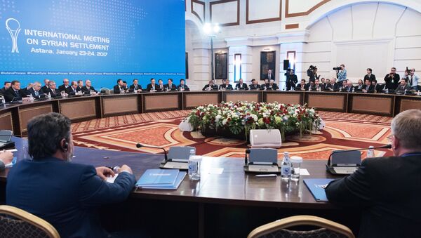 Negociações sobre resolução da crise síria em Astana (Cazaquistão) - Sputnik Brasil