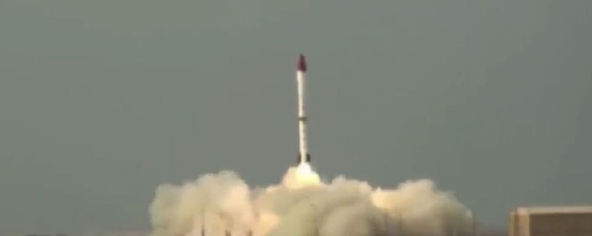 Vídeo de teste do míssil Ababeel do Paquistão - Sputnik Brasil, 1920, 22.10.2023