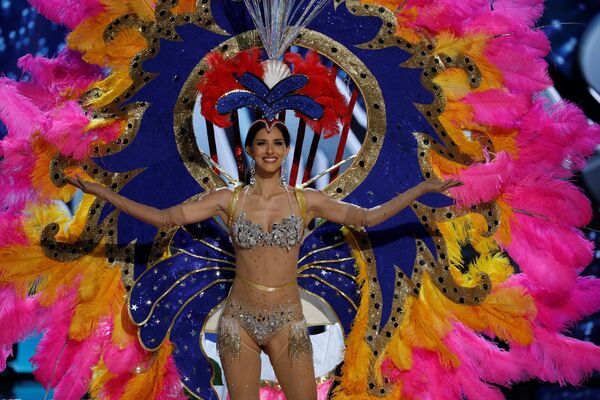 Мисс Американские Виргинские Острова на конкурсе национальных костюмов Мисс Вселенная - Sputnik Brasil