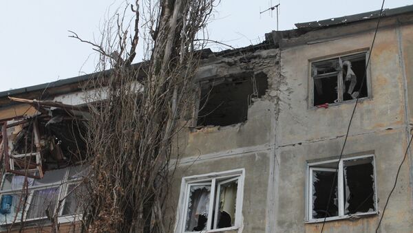 Donetsk after shelling - Sputnik Brasil