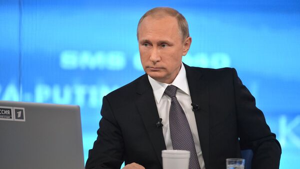 Linha Direta com Vladimir Putin, Moscou, Rússia, 16 de aril de 2015 - Sputnik Brasil