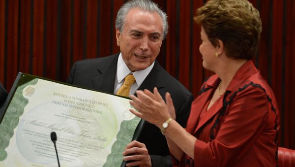 Dilma e Temer - Sputnik Brasil