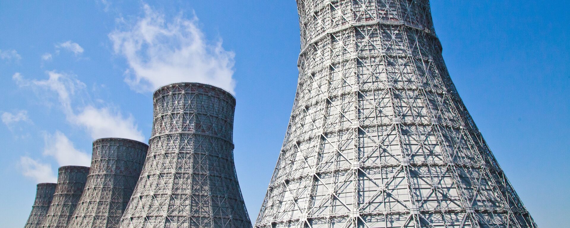 Terceiro e quarto reatores da usina nuclear russa Novovoronezhskaya - Sputnik Brasil, 1920, 06.02.2023