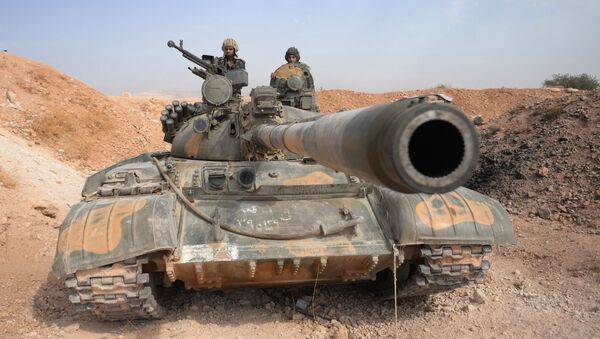 Tanque T-72 na Síria - Sputnik Brasil