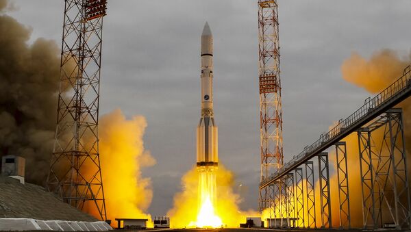 Lançamento do foguete Proton-M com satélite militar russo do cosmódromo de Baikonur, Cazaquistão (imagem ilustrativa)) (foto de arquivo) - Sputnik Brasil