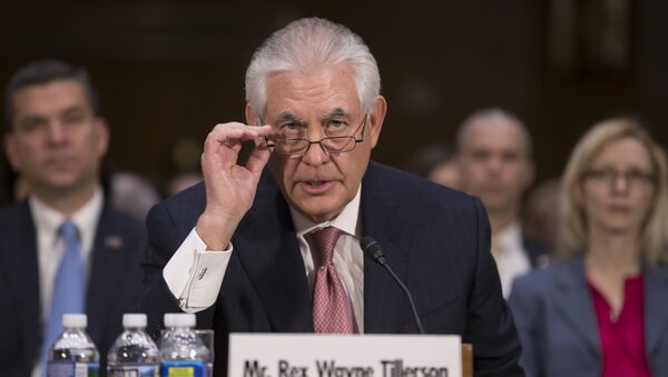 Secretary of State-designate Rex Tillerson testifies on Capitol Hill in Washington, Wednesday, Jan. 11, 2017, at his confirmation hearing before the Senate Foreign Relations Committee - Sputnik Brasil