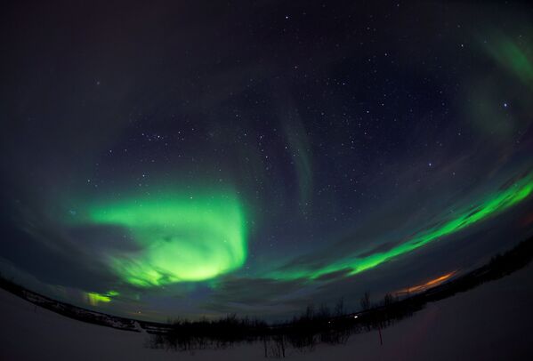 Aurora boreal na Noruega - Sputnik Brasil