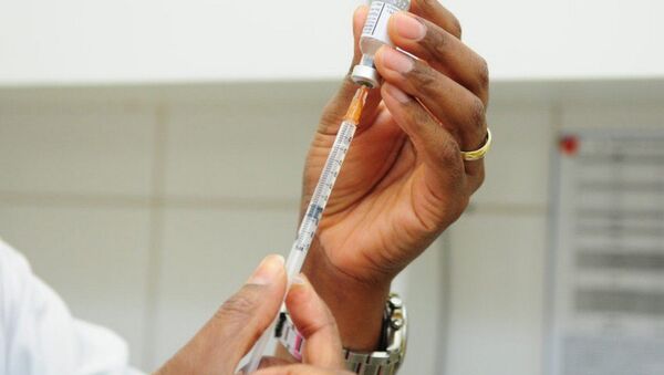 A vacinação na cidade do Rio de Janeiro começa no dia 27 de março - Sputnik Brasil