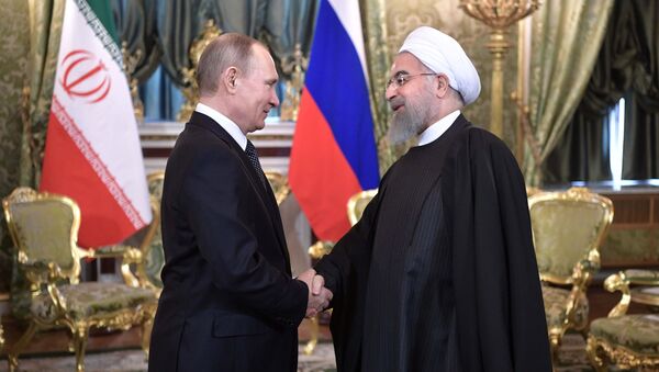 Presidente russo Vladimir Putin se reúne com o presidente iraniano, Hassan Rouhani, no Kremlin, em Moscou, Rússia - Sputnik Brasil