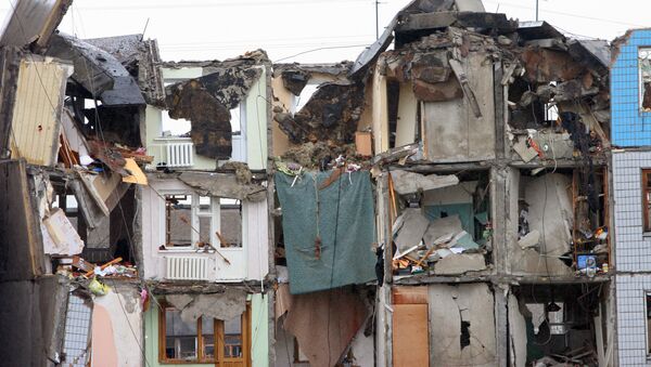 Uma casa destruída na cidade ucraniana de Dnepropetrovsk  (foto de arquivo) - Sputnik Brasil