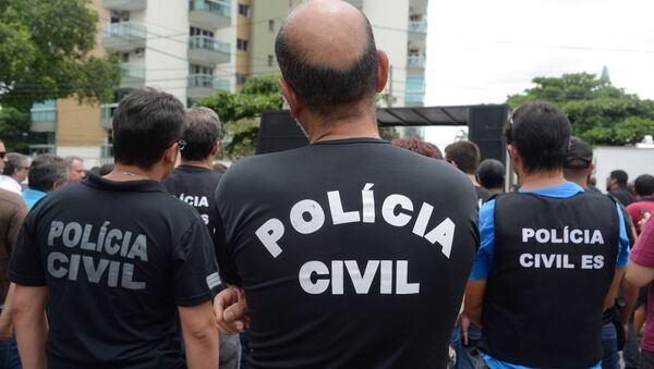 Policiais civis de Vitória, no Espírito Santo, durante paralisação na quarta-feira, 8 de fevereiro de 2017 - Sputnik Brasil