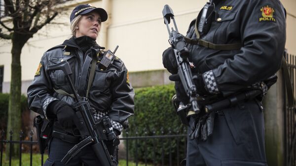 Agentes da polícia norueguesa em Oslo (arquivo) - Sputnik Brasil