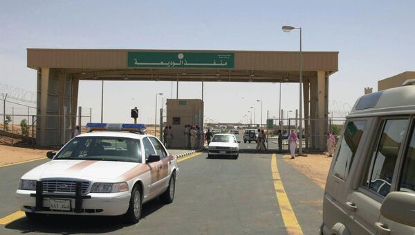 Posto de fronteira entre o Iêmen e a Arábia Saudita, na cidade de Al-Wadia, localizada na província saudita de Najran - Sputnik Brasil