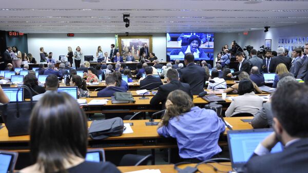 Reunião Ordinária na Câmara para discussão e votação do parecer do relator Rogério Marinho (PSDB-RN) sobre a reforma trabalhista - Sputnik Brasil