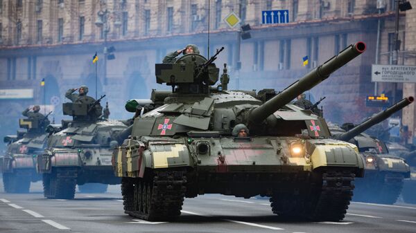 Tanque ucraniano T-64 durante a Parada militar em homenagem do Dia da Independência da Ucrânia (foto de arquivo) - Sputnik Brasil