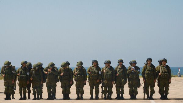 Marinheiros russos e sírios participam de exercícios militares conjuntos no porto sírio de Tartus - Sputnik Brasil