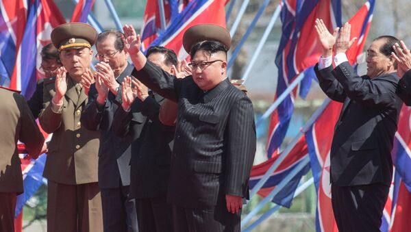 DRPK leader Kim Jong-un at a ceremony to open a new residential area on Ryomyong Street in Pyongyang. - Sputnik Brasil