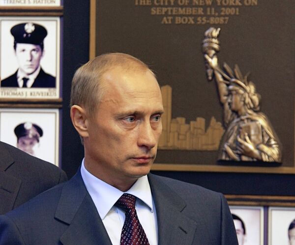 Vladimir Putin  visita a Nova York após o 11 de setembro - Sputnik Brasil