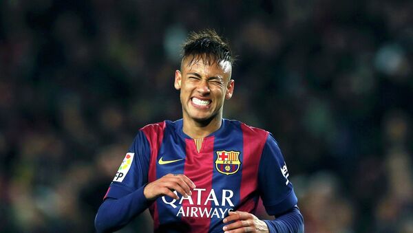 Barcelona's Neymar reacts during their Spanish first division Clasico soccer match against Real Madrid at Camp Nou stadium in Barcelona, March 22, 2015 - Sputnik Brasil