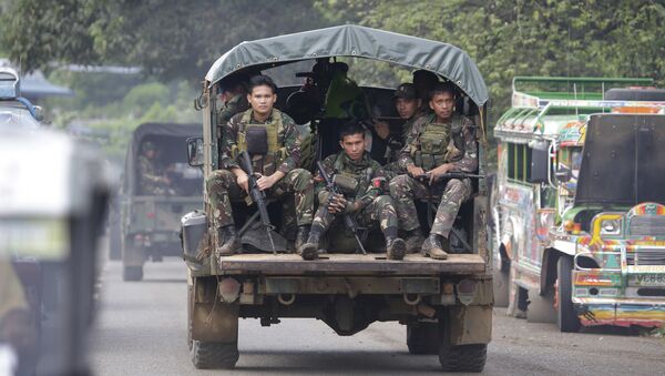 Militares filipinos na cidade de Marawi - Sputnik Brasil