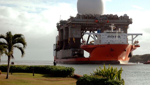 O maior sistema de radar do mundo baseado no mar SBX (Sea-Based X-Band Radar-1) dos EUA - Sputnik Brasil