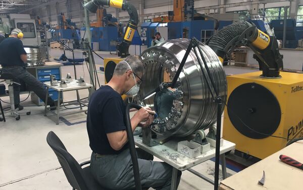 O processo de produção de motores na cidade russa de Rybinsk, na região de Yaroslavl - Sputnik Brasil