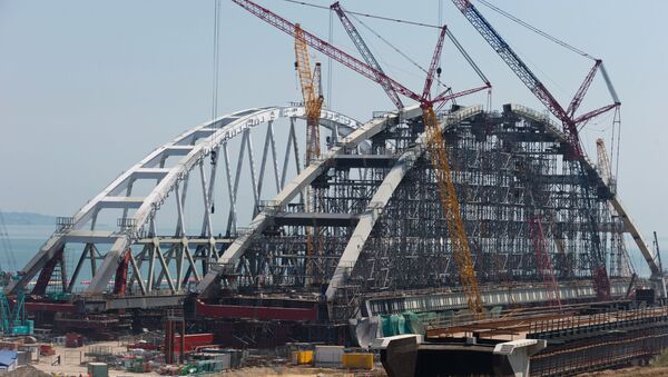 Construção da ponte da Crimeia - Sputnik Brasil