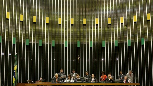 Mesa da Câmara lê denúncia da Procuradoria-Geral contra Temer - Sputnik Brasil