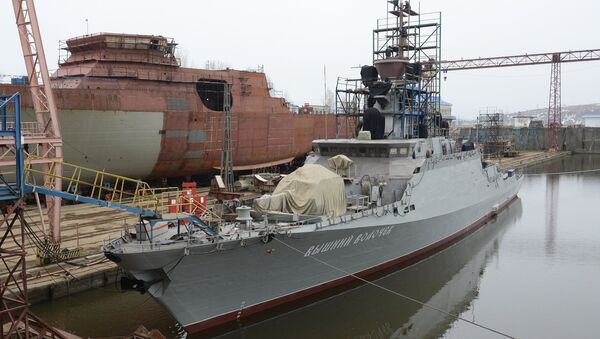 O navio de mísseis Vyshny Volochyok no estaleiro de Gorky, república de Tatarstão, Rússia - Sputnik Brasil