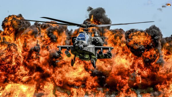 Helicóptero AH-64 Apache - Sputnik Brasil