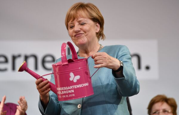 Chanceler alemã, Angela Merkel, participa de evento eleitoral do partido União Democrata-Cristã (CDU) - Sputnik Brasil