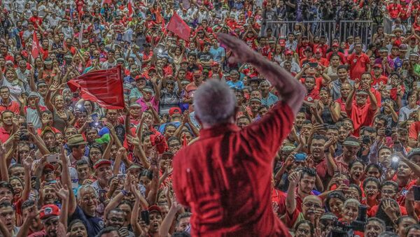 Ato com Lula “O Brasil não abre mão do seu futuro” em Teresina, Piauí - Sputnik Brasil