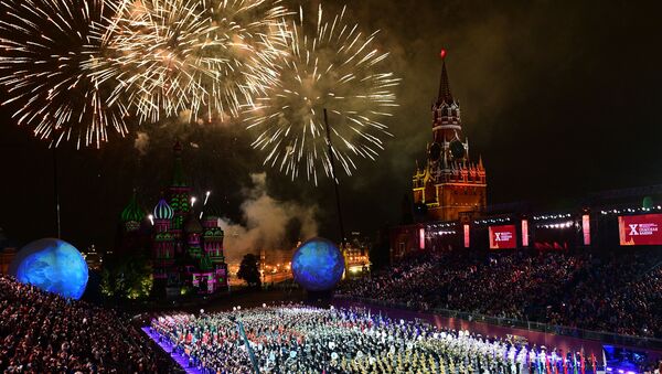 Cerimônia de encerramento do festival de música militar Spasskaya Bashnya, realizado em Moscou  - Sputnik Brasil
