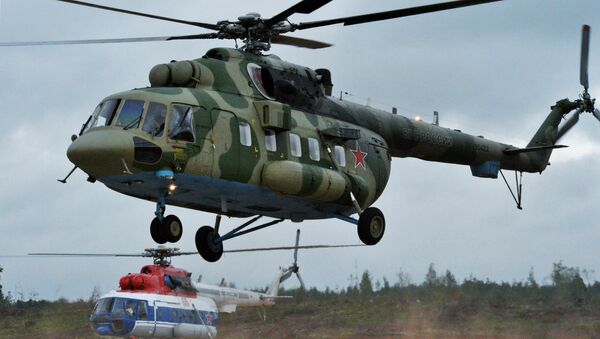 Helicóptero russo Mi-8AMTSh-VA durante as manobras conjuntas russo-bielorrussas Zapad 2017 - Sputnik Brasil