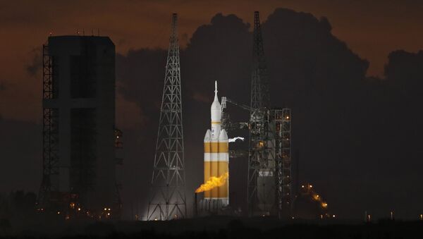 Nave espacial tripulada estadunidense Orion - Sputnik Brasil