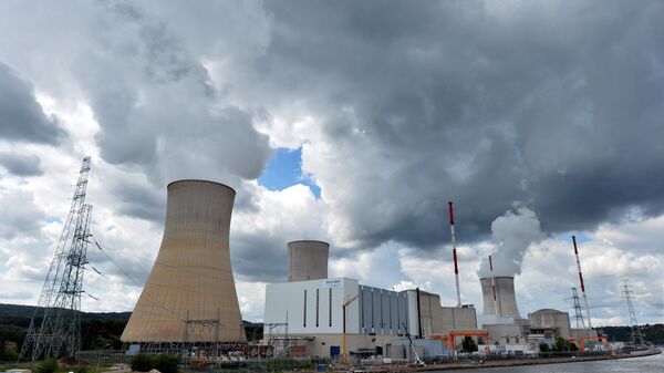 A foto mostra a usina nuclear em Tihange na Bélgica - Sputnik Brasil