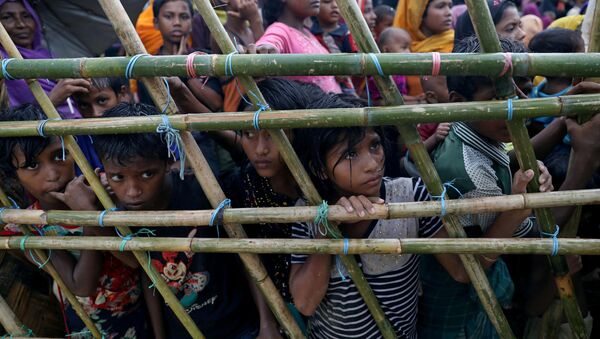 Refugiados rohingya em campo pra refugiados no Bangaldesh - Sputnik Brasil