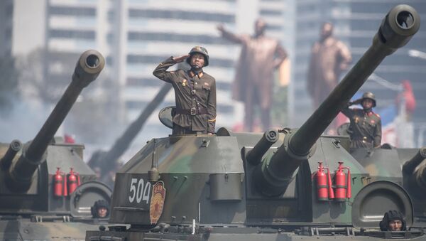 Desfile militar na Coreia do Norte - Sputnik Brasil