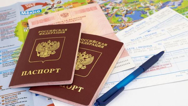 Passaportes russos - Sputnik Brasil