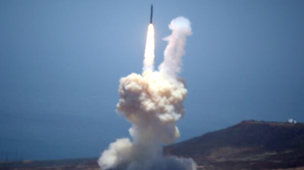 Lançamento de míssil balístico intercontinental, EUA - Sputnik Brasil