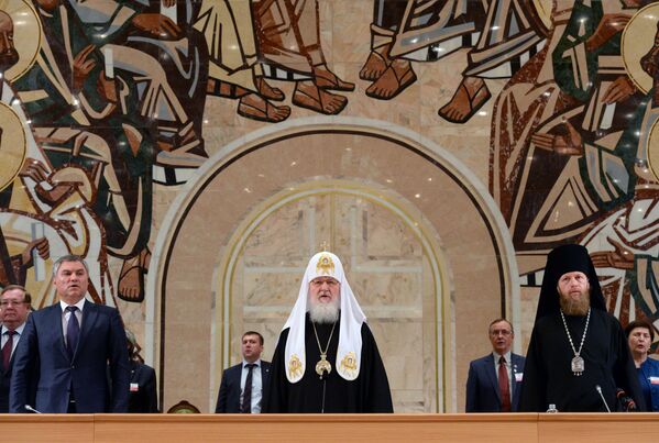 Patriarca de Moscou e de Toda a Rússia, Kirill, da Igreja Ortodoxa durante a abertura do XXI Concílio Popular Mundial da Rússia na Catedral de Cristo Salvador, em Moscou - Sputnik Brasil