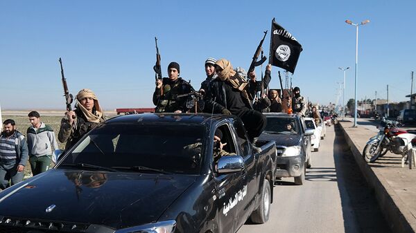 Terroristas do Daesh em Tel Abyad, nordeste da Síria (foto de arquivo) - Sputnik Brasil