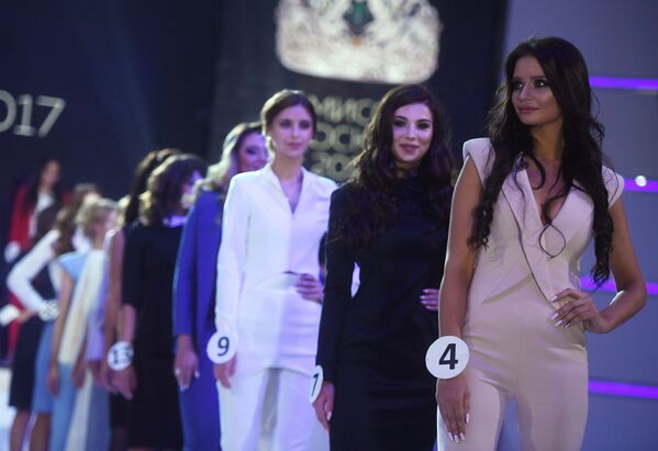 Participantes do concurso Miss Moscou 2017 - Sputnik Brasil